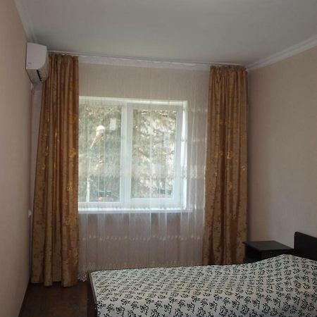 Sun Family Апартаменты Gagra Bagian luar foto